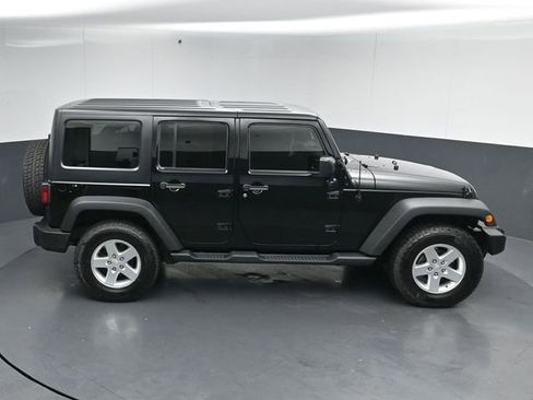 Used 2015 Jeep Wrangler Unlimited Sport w/ Quick Order Package 24S AWD/4WD image 49