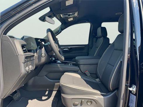 New 2026 Chevrolet Tahoe Premier RWD image 17
