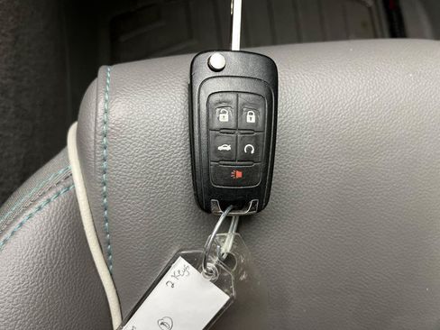 Used 2014 Chevrolet Impala LT FWD image 25