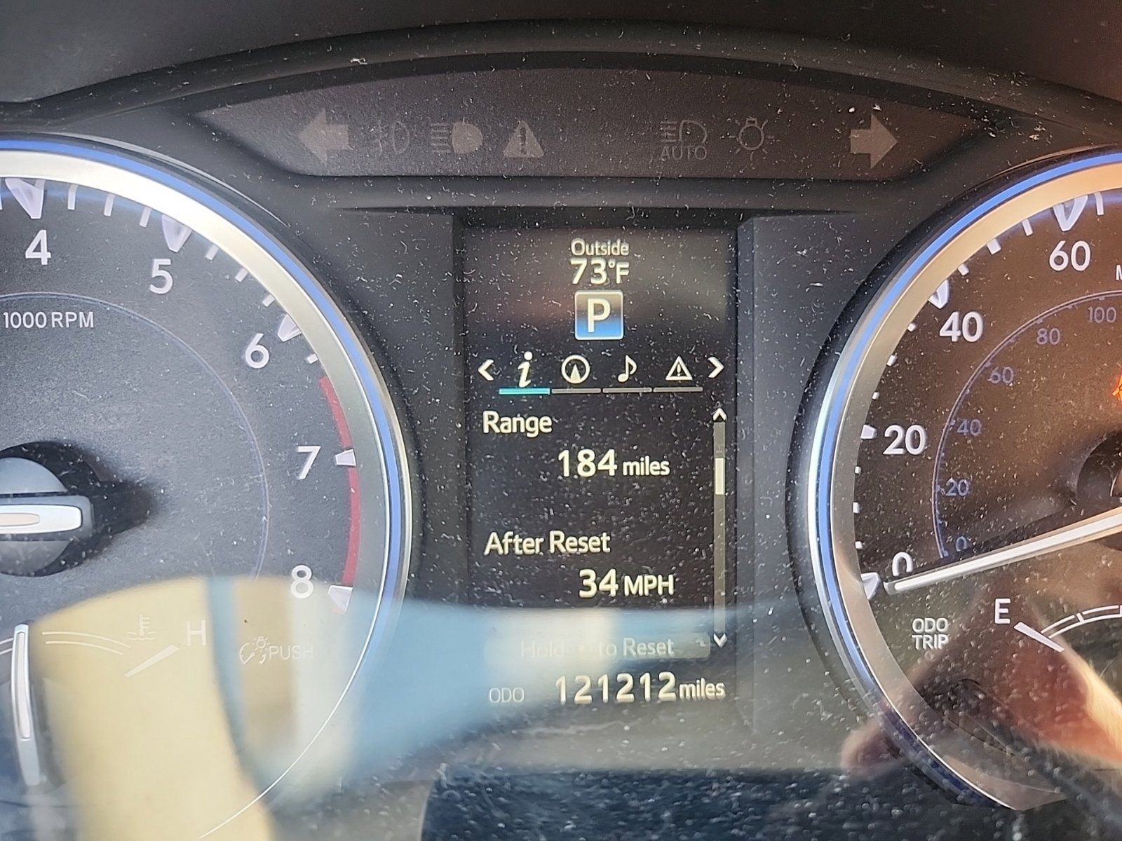 Used 2016 Toyota Highlander XLE AWD/4WD image 8