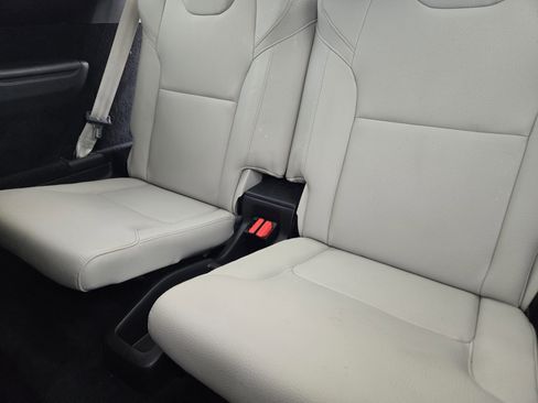 Used 2020 Volvo XC90 T6 Momentum image 31