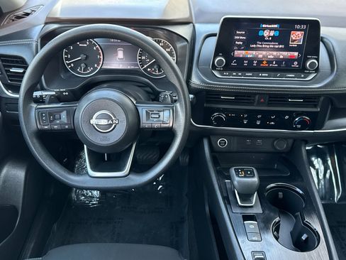 Used 2023 Nissan Rogue S image 13