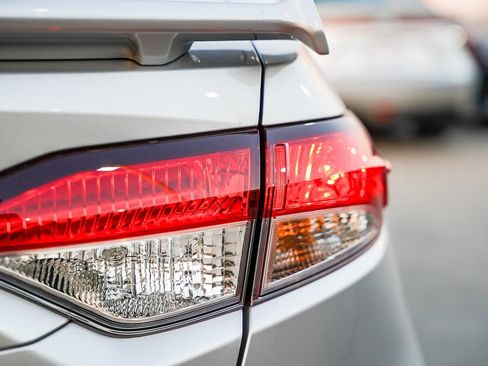 New 2026 Toyota Corolla SE image 12