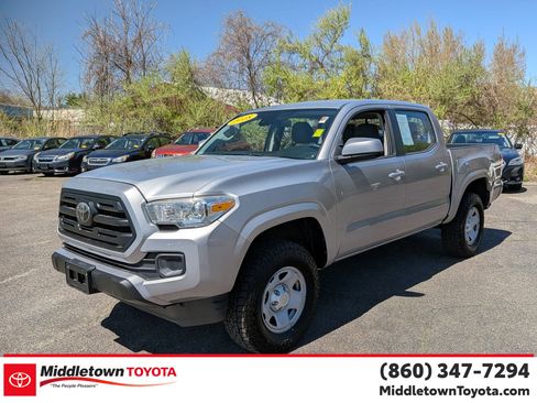 Used 2018 Toyota Tacoma SR w/ SR Convenience Package AWD/4WD image 7