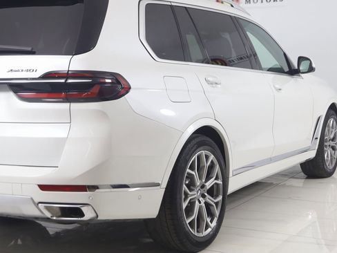 Used 2023 BMW X7 xDrive40i w/ Premium Package image 51