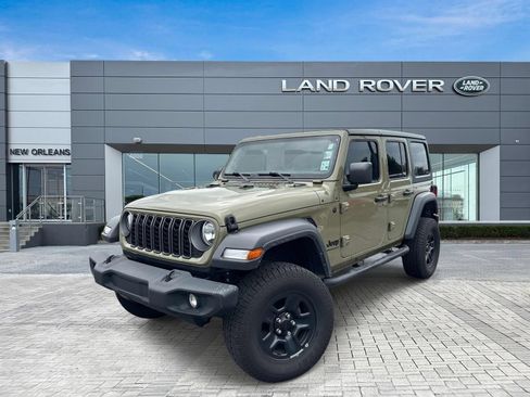 Used 2025 Jeep Wrangler Unlimited Sport AWD/4WD image 1