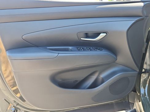 Certified 2026 Hyundai Santa Cruz SEL FWD image 11