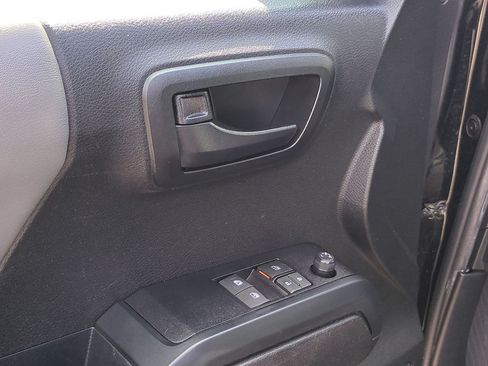 Certified 2022 Toyota Tacoma SR RWD image 13
