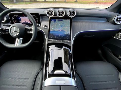 Certified 2026 Mercedes-Benz GLC 300 4MATIC image 5