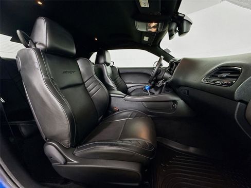 Used 2015 Dodge Challenger SRT Hellcat RWD image 29