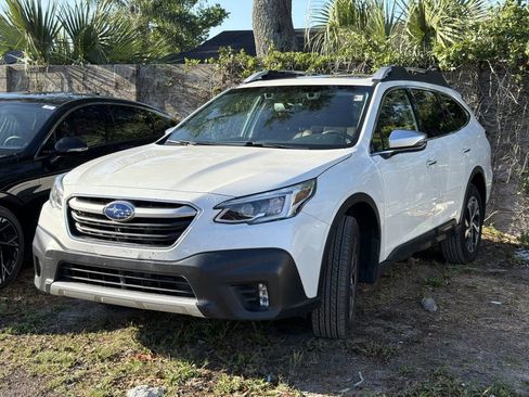 Used 2021 Subaru Outback Touring XT AWD/4WD image 3