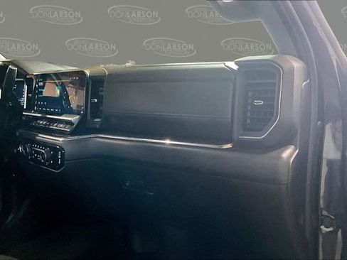 Used 2024 Chevrolet Silverado 1500 LT image 33