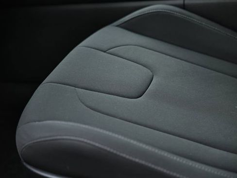 Used 2024 Hyundai Elantra SEL FWD image 21