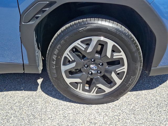 Certified 2025 Subaru Forester AWD/4WD image 12