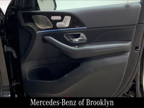 Certified 2022 Mercedes-Benz GLS 450 4MATIC image 24