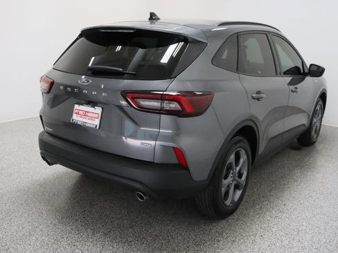 Used 2025 Ford Escape ST-Line w/ Equipment Group 301A FWD image 7