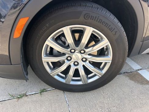 Certified 2023 Cadillac XT4 Premium Luxury FWD image 37