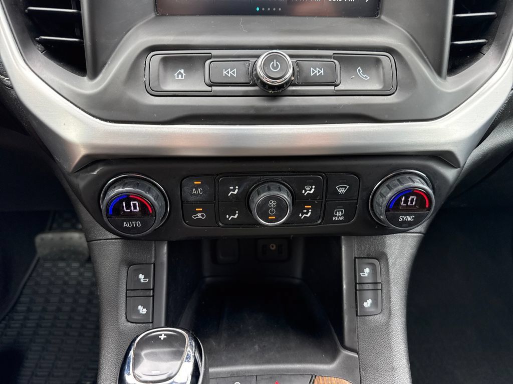 Used 2018 GMC Acadia SLE AWD/4WD image 18