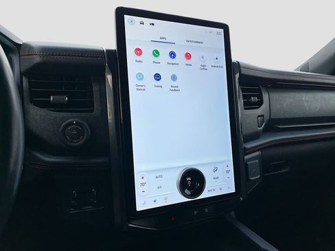 Used 2023 Ford Expedition Limited image 15