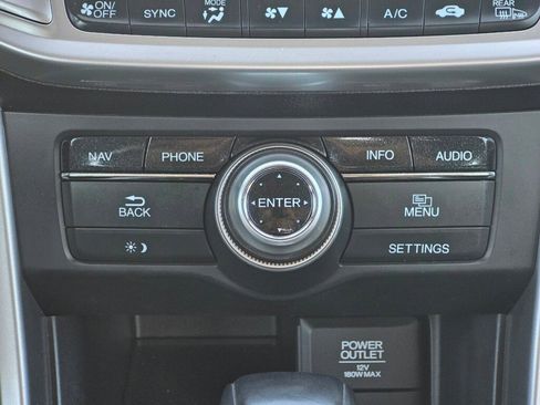 Used 2015 Honda Accord Touring image 16
