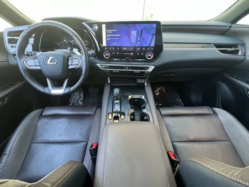 Used 2025 Lexus RX 350 w/ Convenience Package AWD/4WD image 49