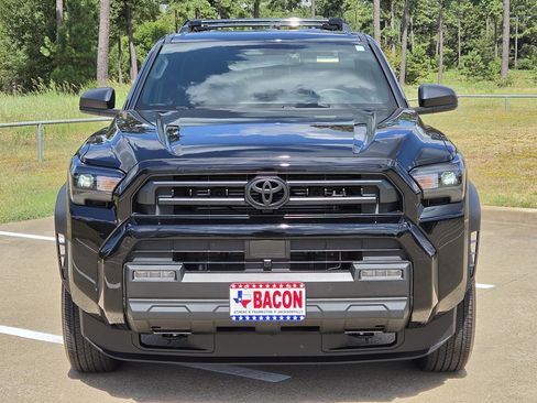 Used 2026 Toyota 4Runner SR5 RWD image 2