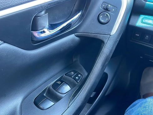 Used 2016 Nissan Altima 2.5 SL FWD image 18