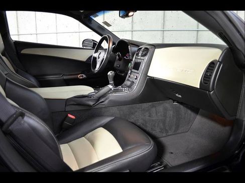 Used 2008 Chevrolet Corvette Z06 w/ Preferred Equipment Group RWD image 18