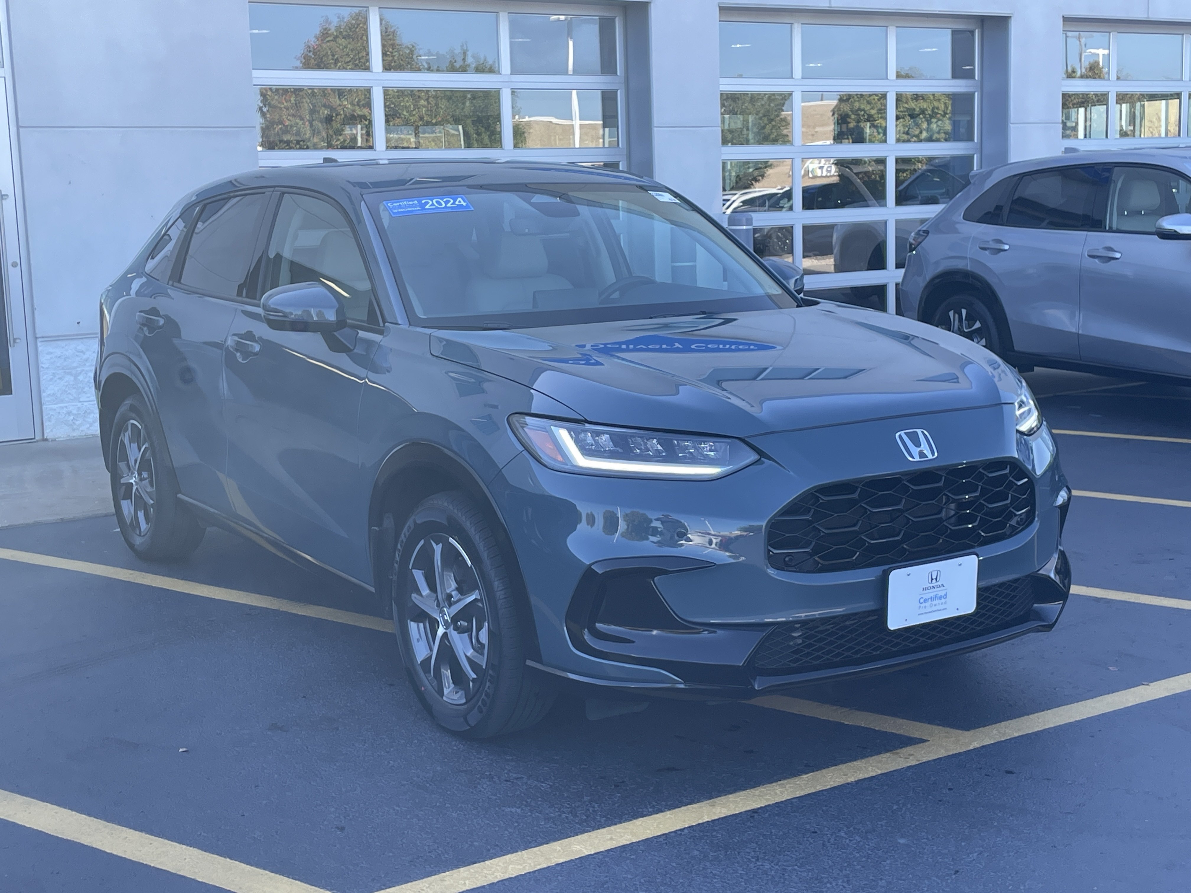 Certified 2024 Honda HR-V EX-L image 1
