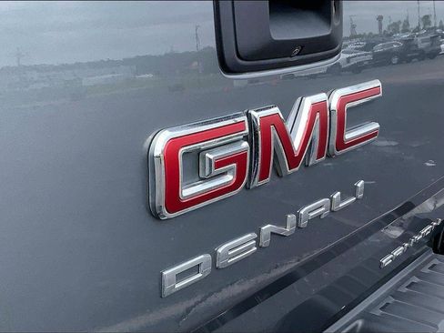 Used 2022 GMC Canyon Denali AWD/4WD image 29