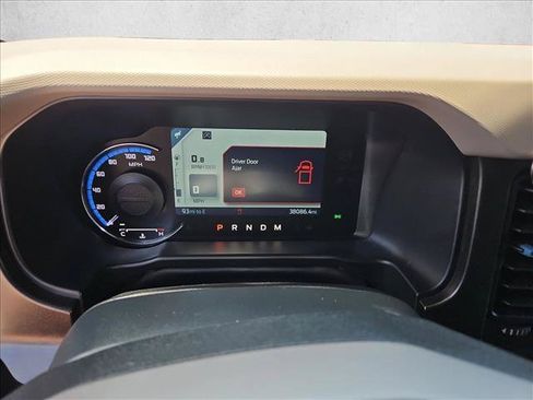Used 2022 Ford Bronco Wildtrak AWD/4WD image 9