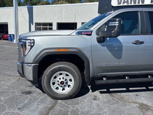 New 2026 GMC Sierra 2500 Pro image 7