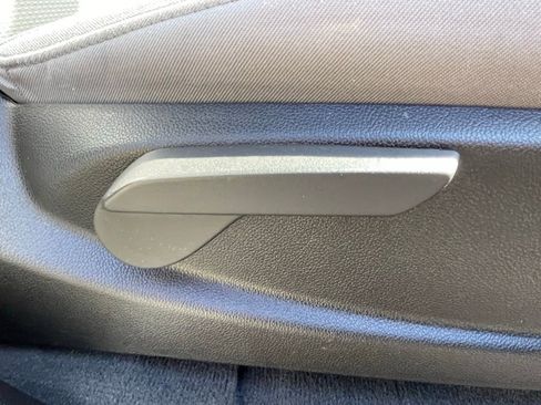 Certified 2022 Chevrolet Colorado W/T w/ Custom Special Edition image 13