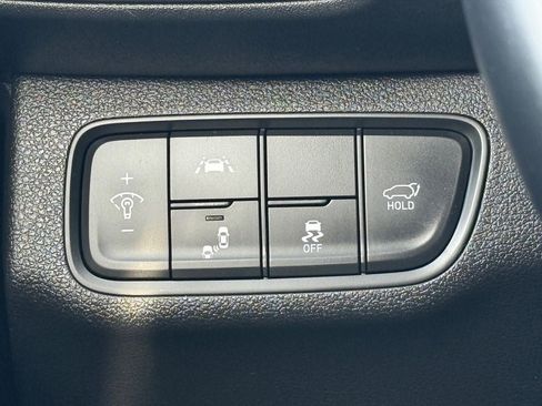 Used 2020 Hyundai Santa Fe SEL FWD image 18
