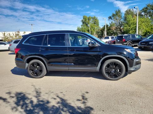 Used 2022 Honda Pilot Special Edition image 2