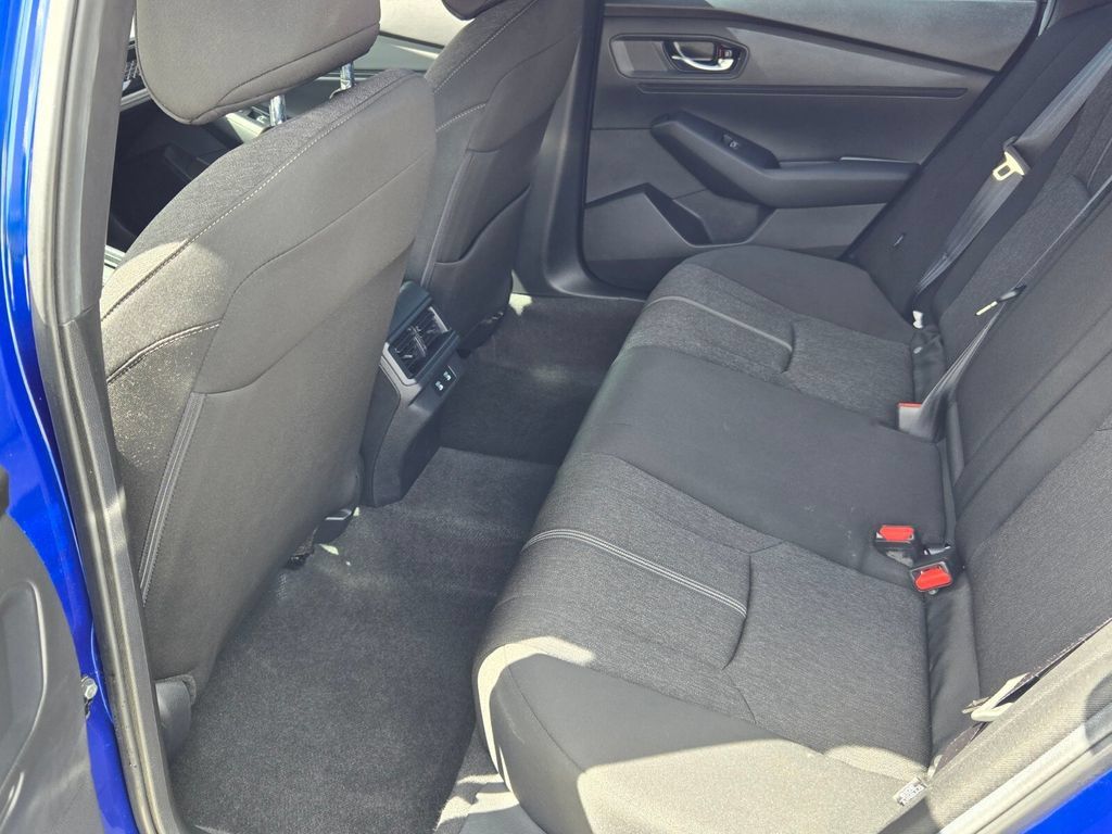 Used 2025 Honda Accord Sport image 12