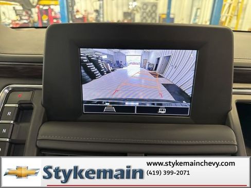 Used 2024 Chevrolet Suburban LS image 25