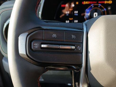 New 2025 Chevrolet Colorado Z71 w/ Midnight Edition image 13