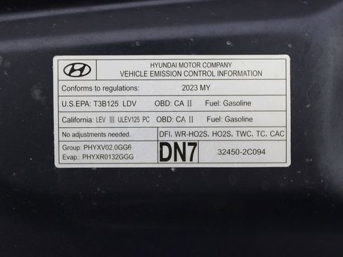 Used 2023 Genesis G70 2.0T w/ Sport Prestige Package image 39