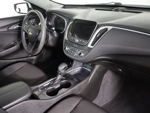 Used 2023 Chevrolet Malibu LT FWD image 24