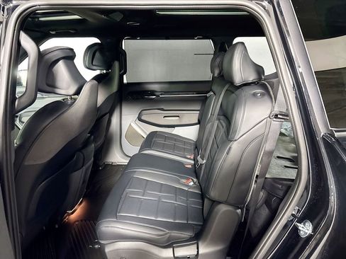 New 2026 Kia EV9 Land image 21