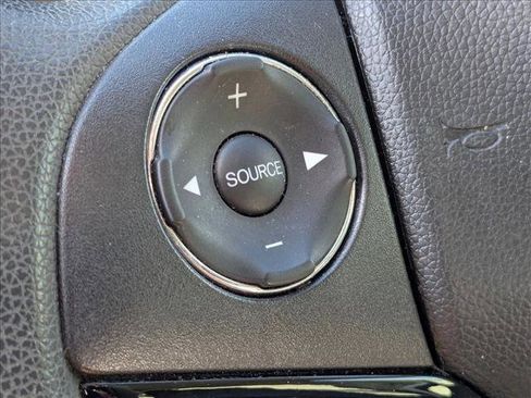 Used 2022 Honda HR-V LX image 11