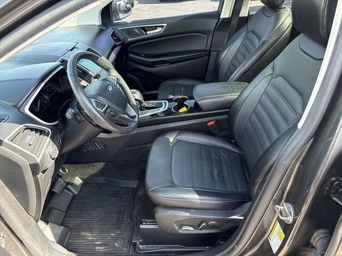 Used 2018 Ford Edge SEL w/ Equipment Group 201A AWD/4WD image 11