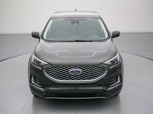 Certified 2024 Ford Edge SEL w/ Convenience Package AWD/4WD image 9