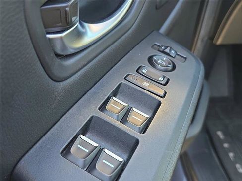 Used 2024 Honda Pilot EX-L image 8