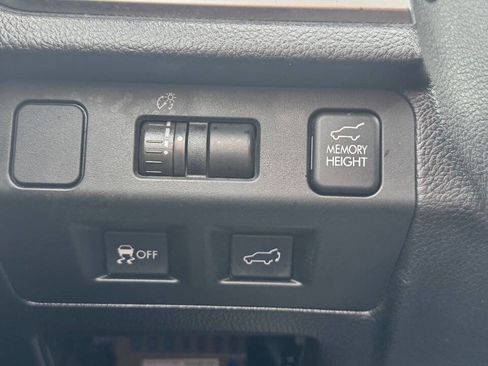 Used 2014 Subaru Forester 2.5i Limited w/ Popular Package #2 image 21