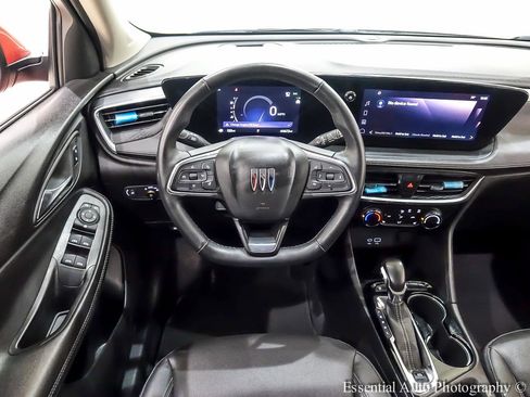 Used 2024 Buick Encore GX Sport Touring w/ Comfort Package FWD image 17