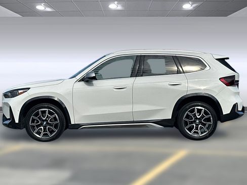 Certified 2023 BMW X1 xDrive28i image 2