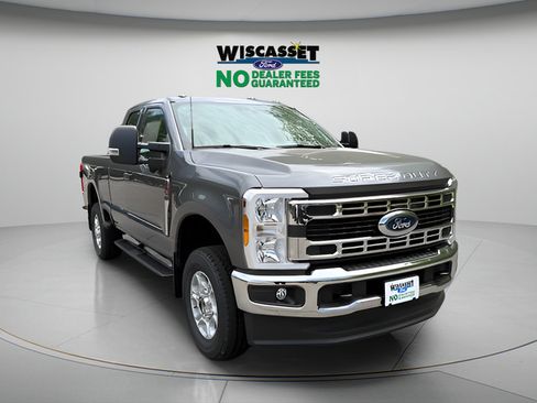 Used 2026 Ford F250 XLT w/ 360-Degree Camera Package AWD/4WD image 1