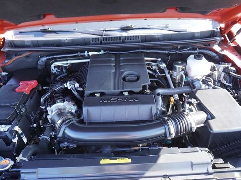 Certified 2025 Nissan Frontier PRO-4X w/ Pro Convenience Package AWD/4WD image 7